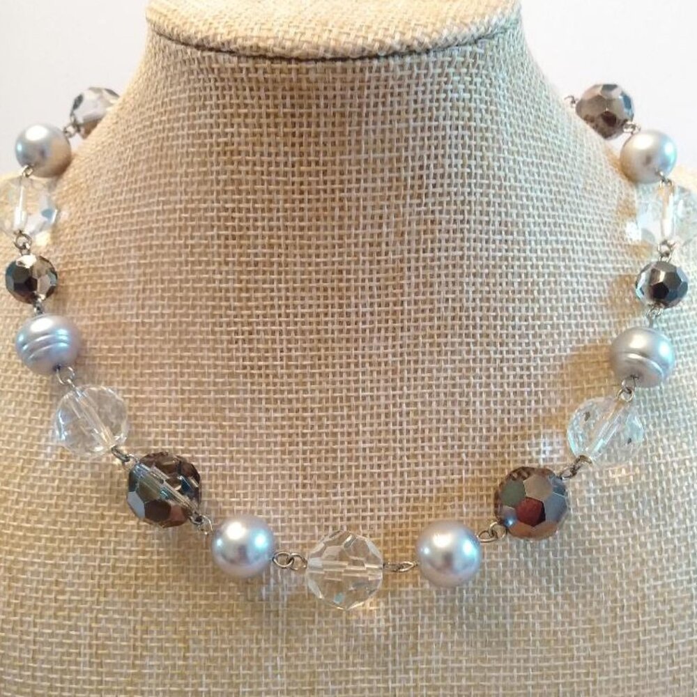 White House Black Market Silver Tone Necklace | Glass Beads
